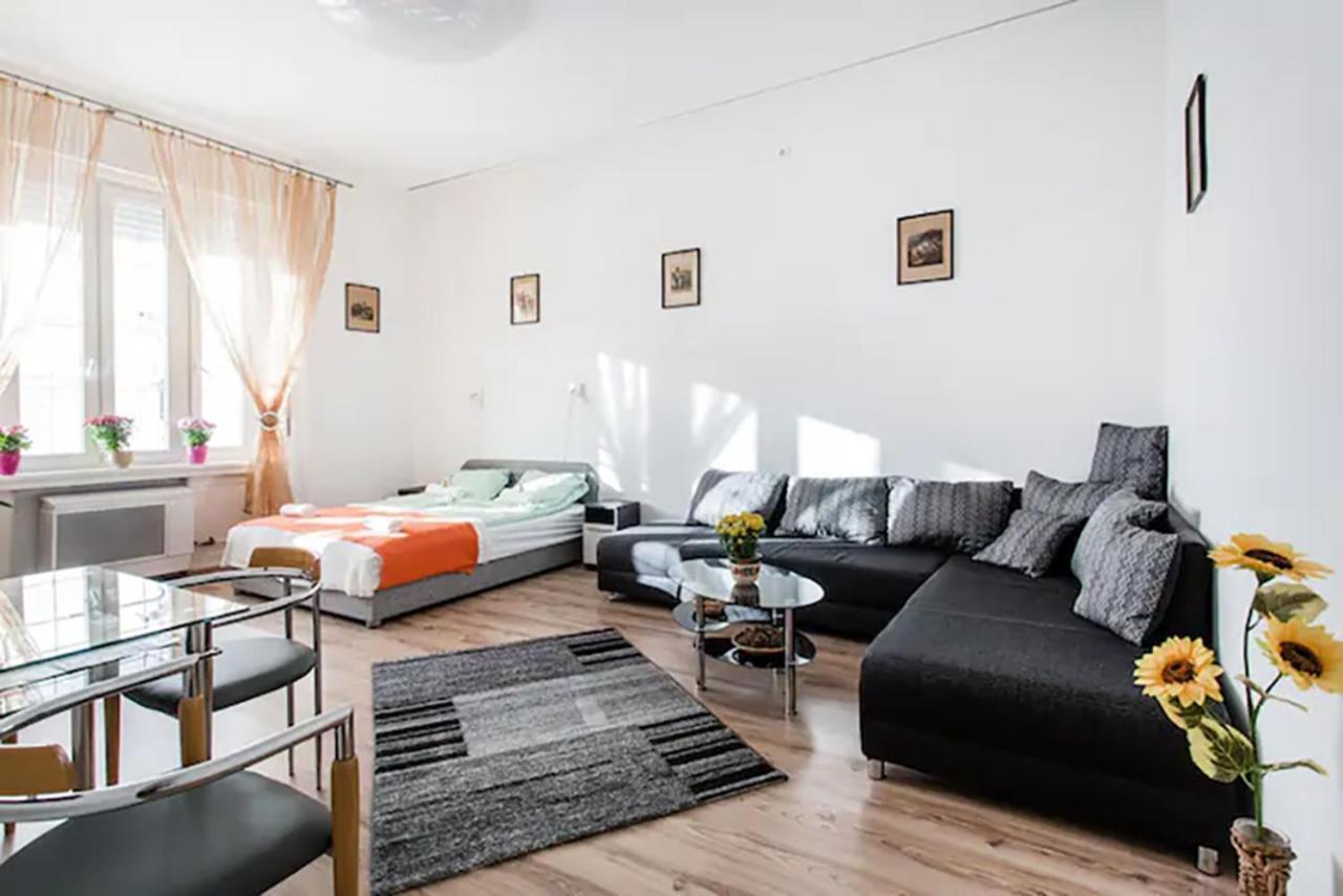 Free Garage!!! Downtown Apartment Near The New York Coffee House Budapest Esterno foto