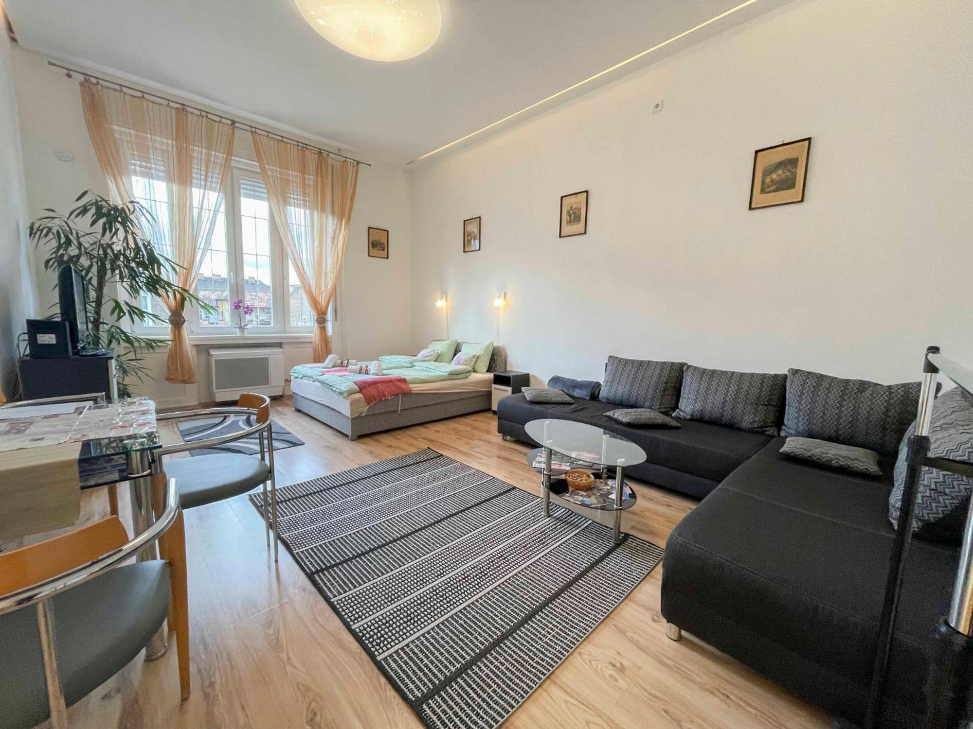 Free Garage!!! Downtown Apartment Near The New York Coffee House Budapest Esterno foto
