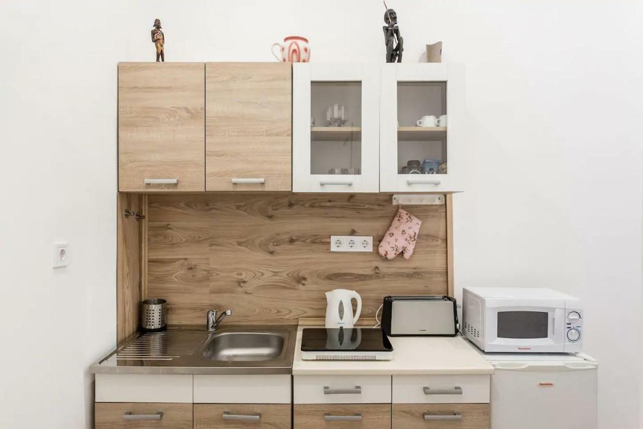 Free Garage!!! Downtown Apartment Near The New York Coffee House Budapest Esterno foto